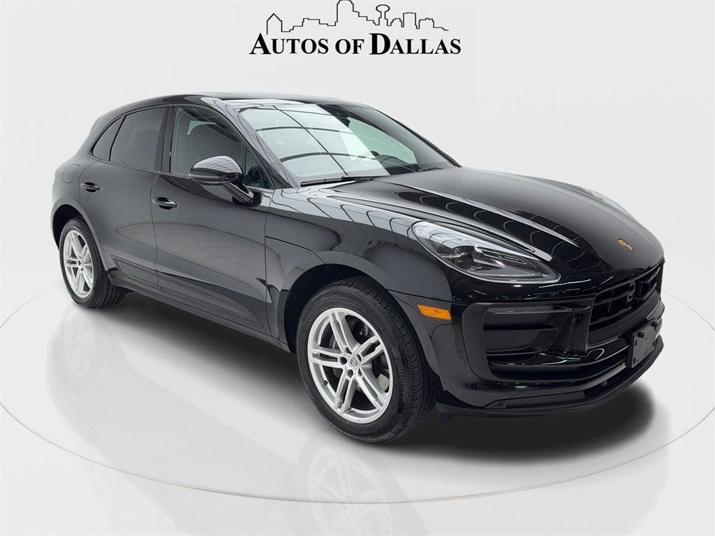 Used 2024 Porsche Macan image 2