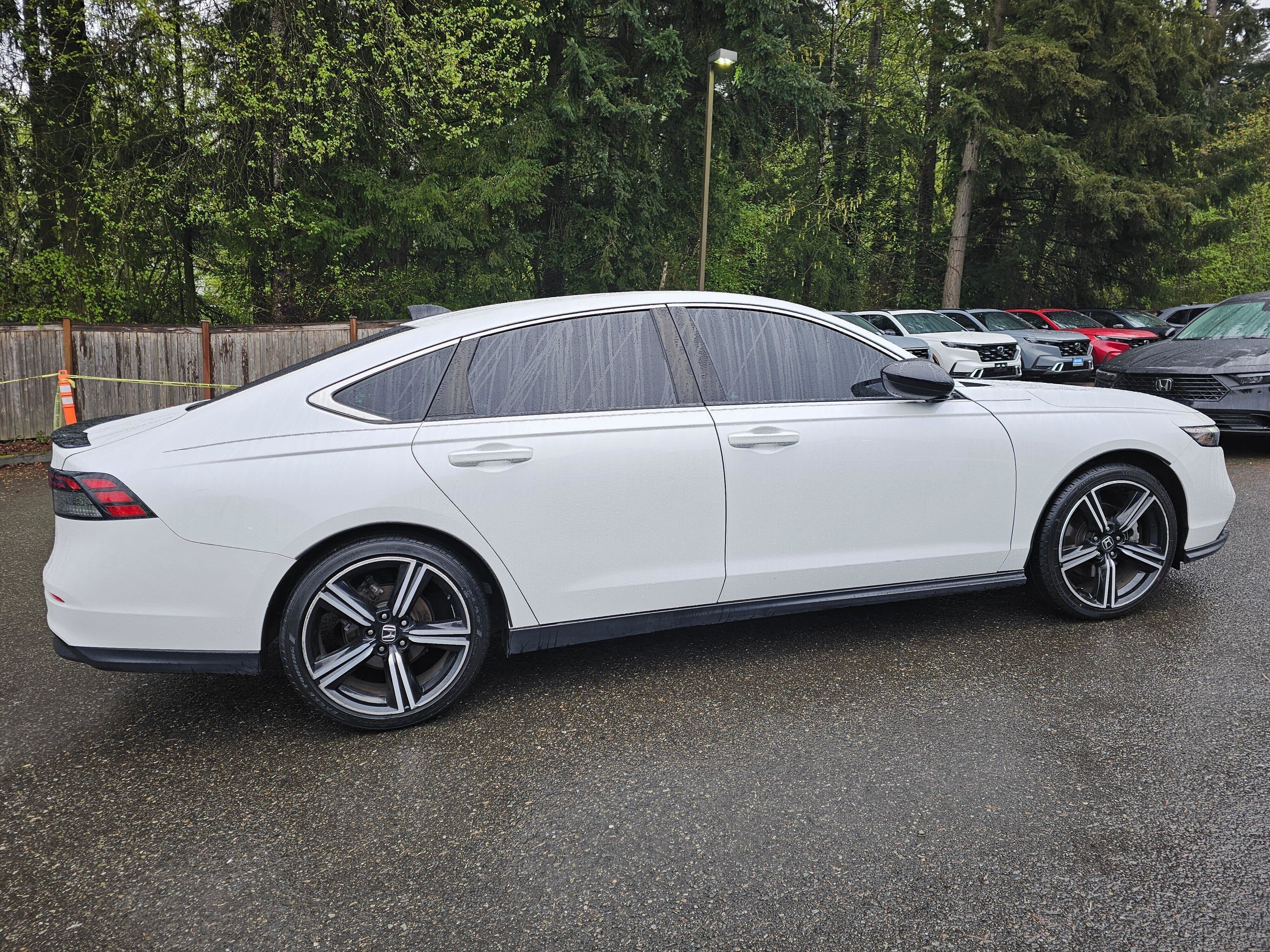 Used 2023 Honda Accord Sport image 8