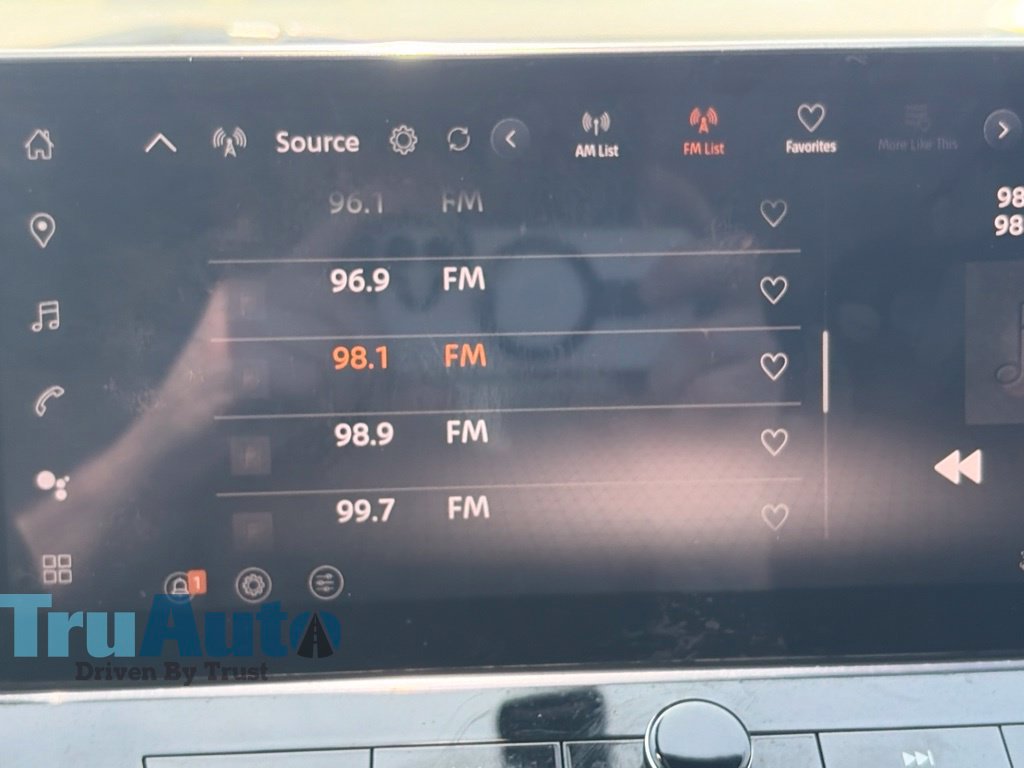 Used 2024 Nissan Rogue Platinum w/ Platinum Premium Package FWD image 32
