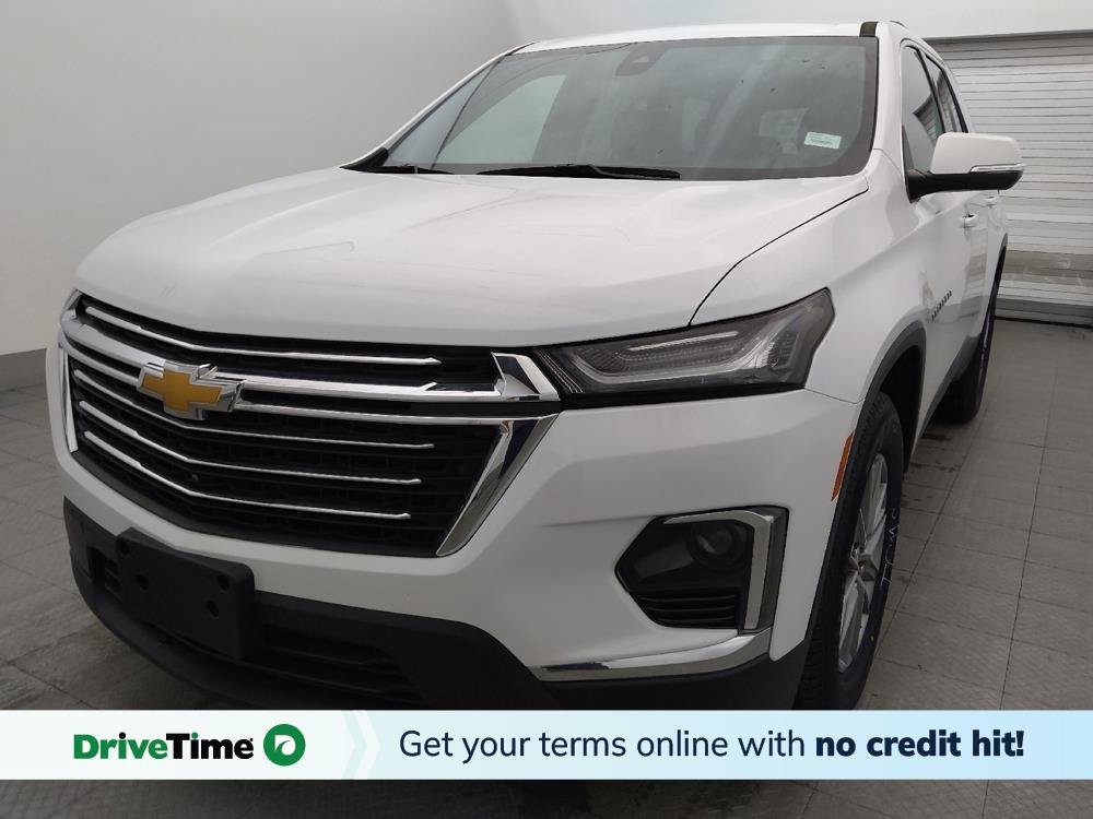 Used 2023 Chevrolet Traverse LT FWD image 1