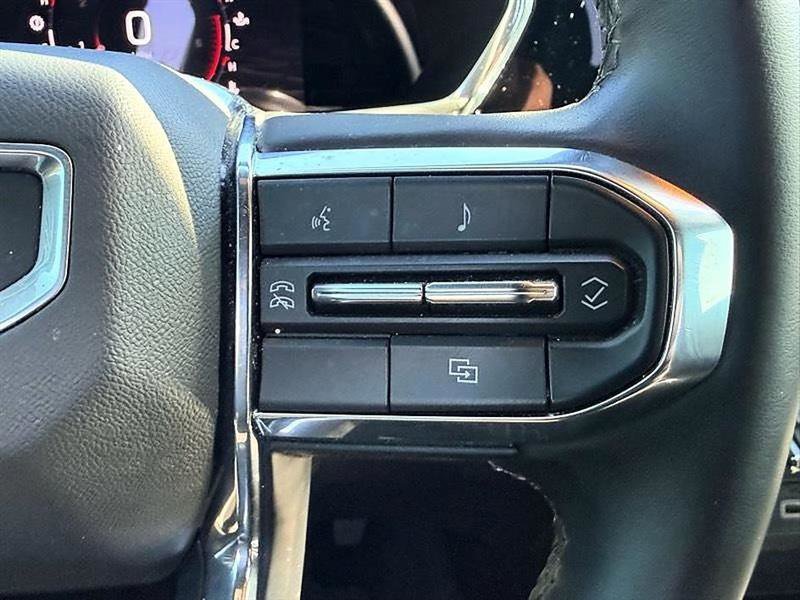 Used 2023 GMC Canyon Elevation w/ Convenience Package image 32