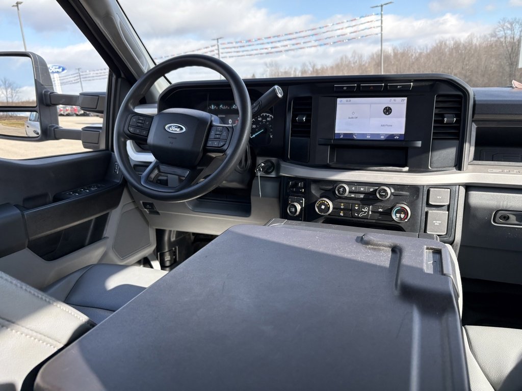 Used 2023 Ford F350 XL w/ Snow Plow Prep Package image 29