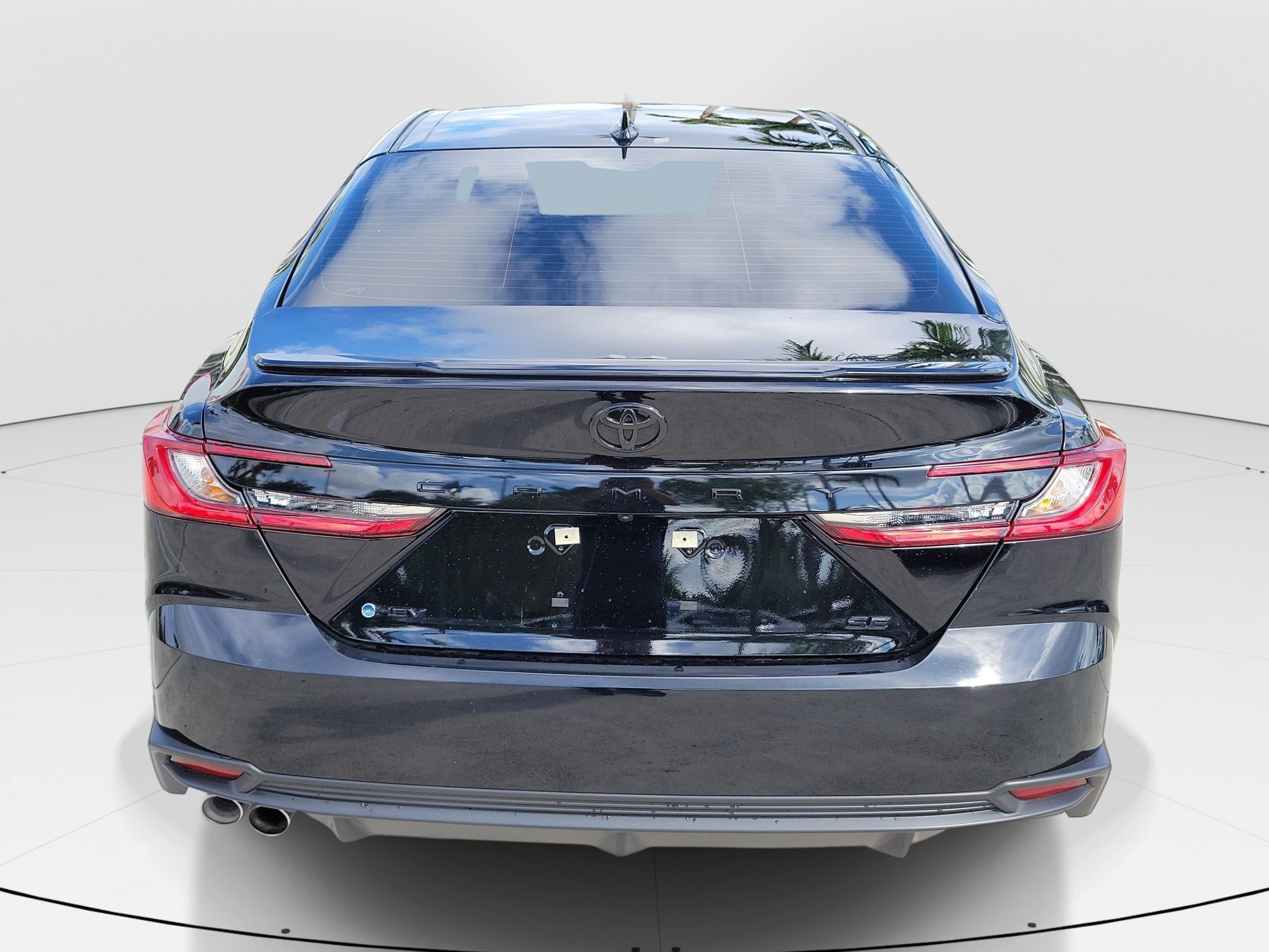 Used 2026 Toyota Camry SE w/ Multimedia Upgrade Package FWD image 6