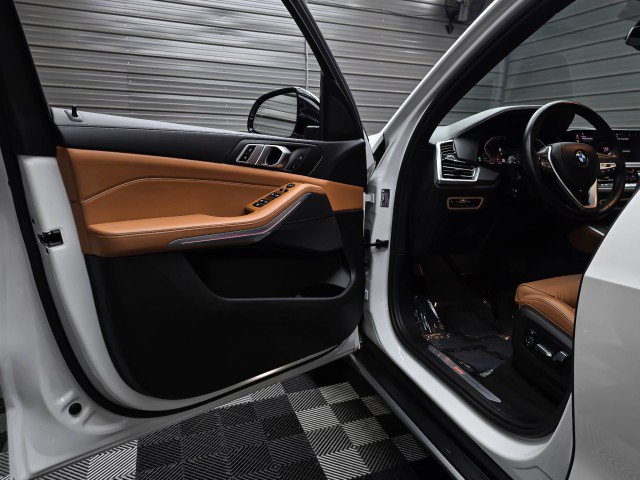 Used 2019 BMW X5 xDrive40i w/ Premium Package 2 AWD/4WD image 35