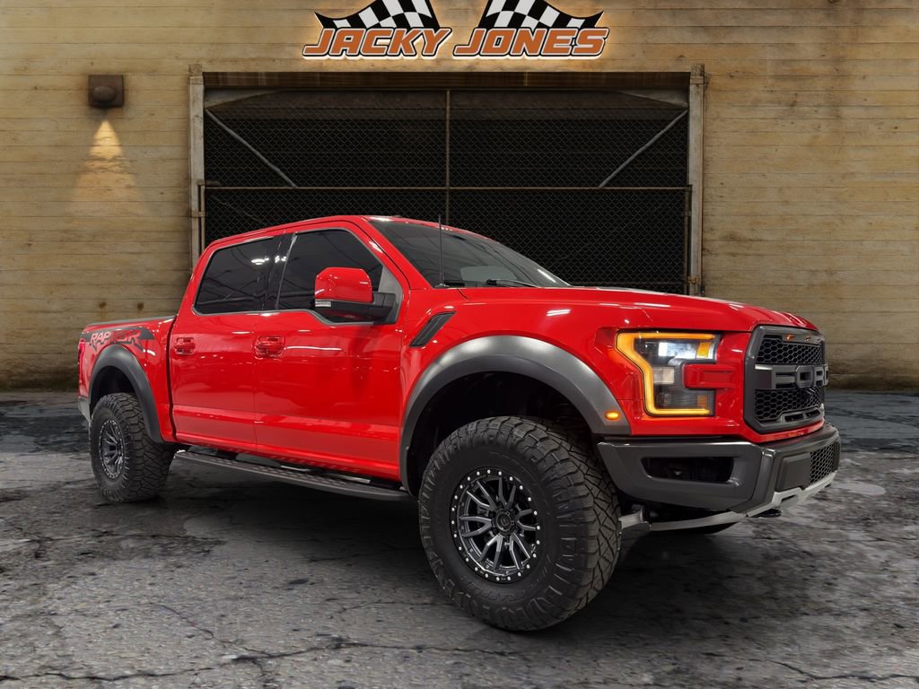 Used 2018 Ford F150 Raptor w/ Equipment Group 802A Luxury image 13