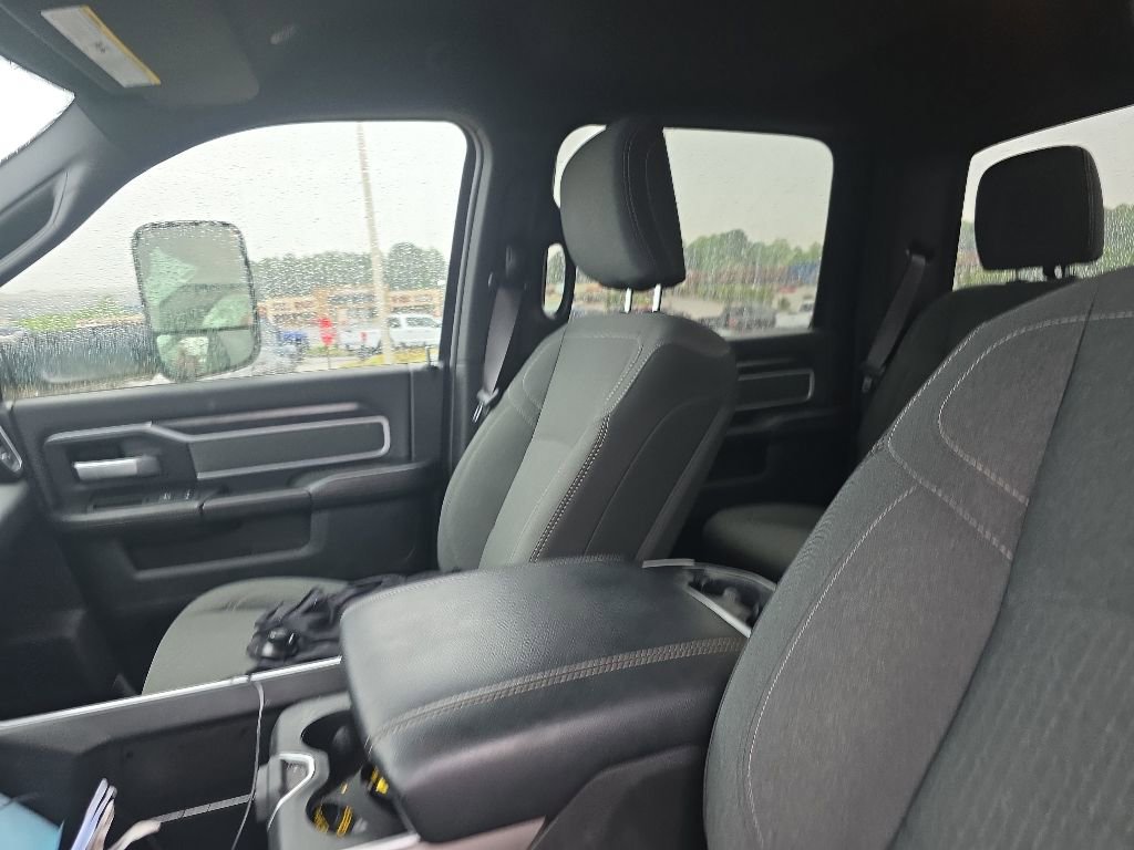 Used 2021 RAM 2500 Big Horn w/ Night Edition AWD/4WD image 12