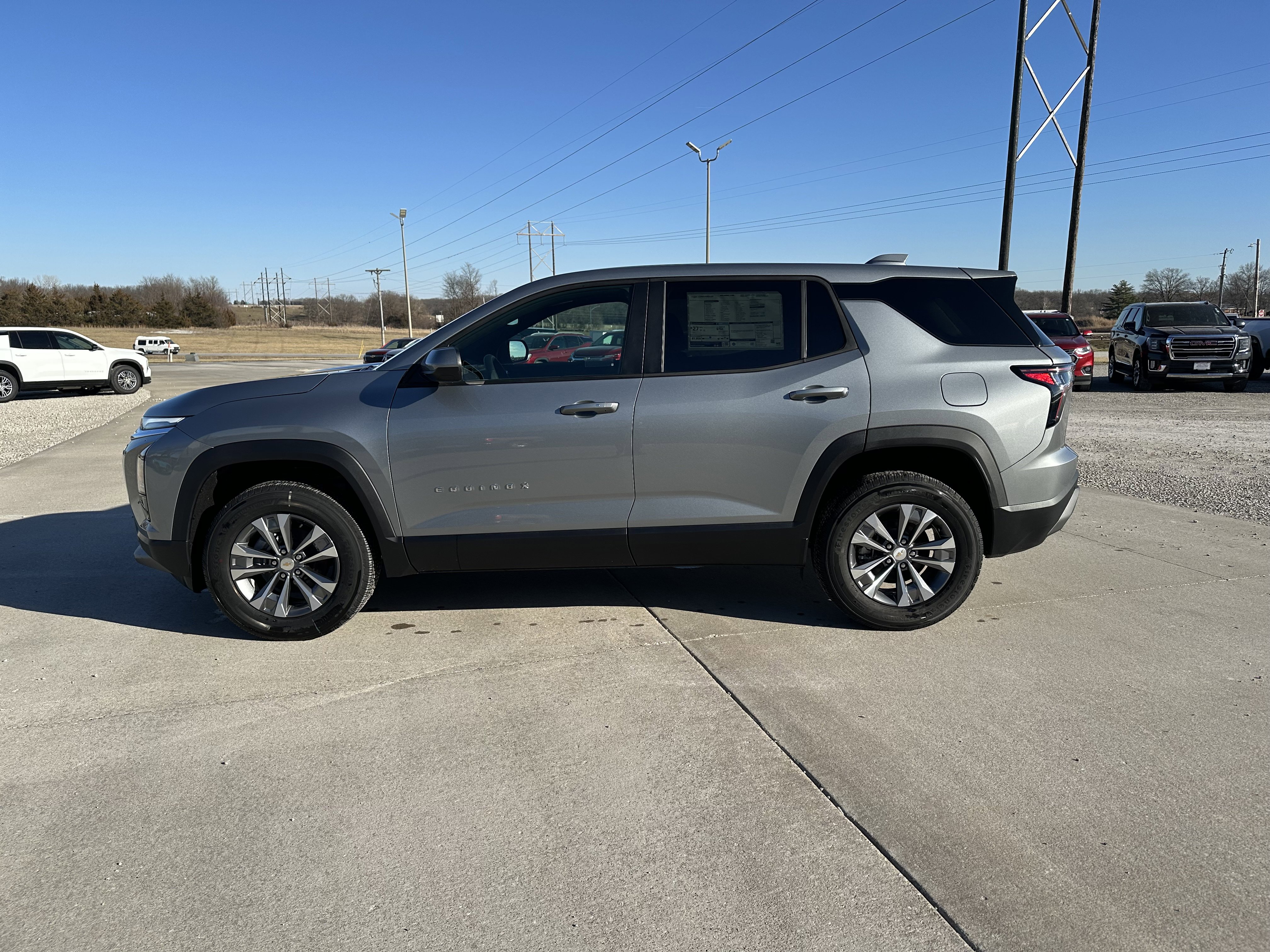 New 2026 Chevrolet Equinox LT image 5