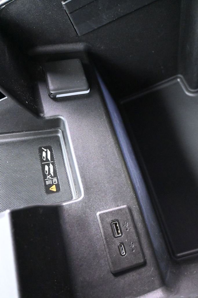 Used 2024 Chevrolet Silverado 1500 LT Trail Boss w/ Protection Package AWD/4WD image 16