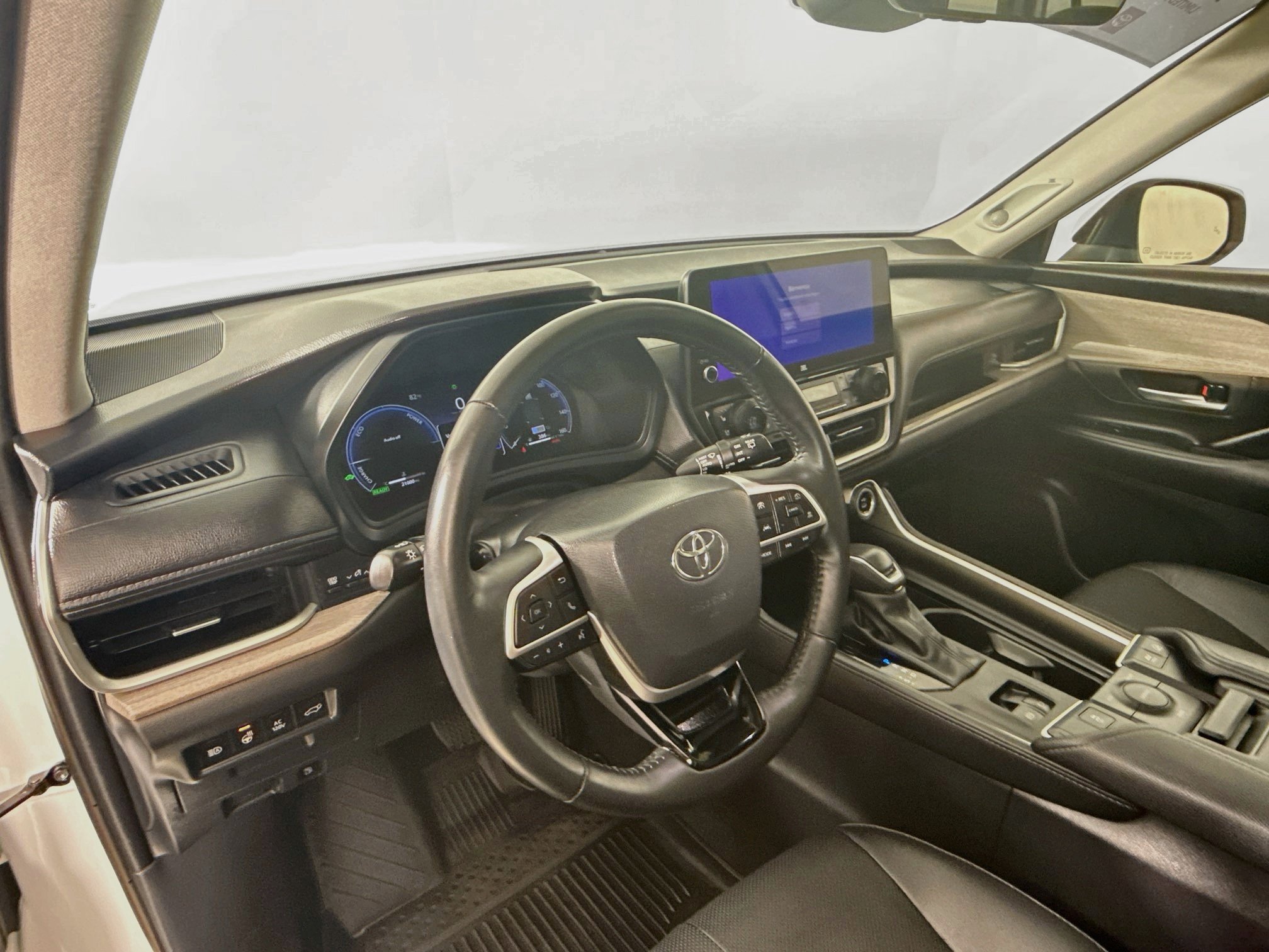Certified 2024 Toyota Grand Highlander AWD Hybrid image 10