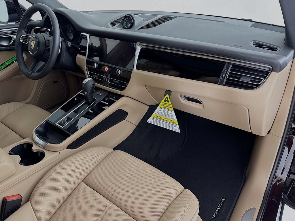 New 2026 Porsche Macan S AWD/4WD image 31