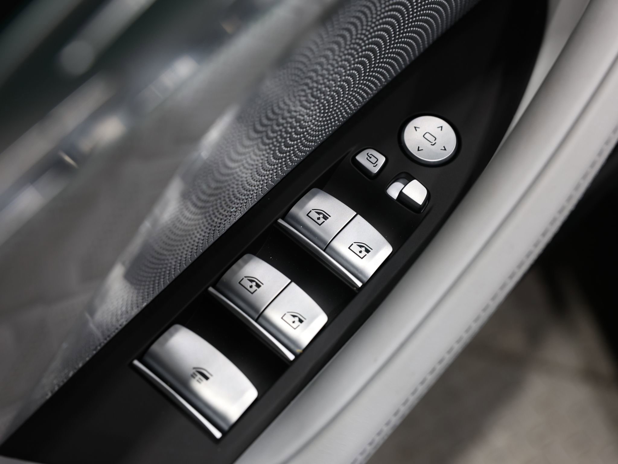 Used 2025 BMW M8 Competition image 56