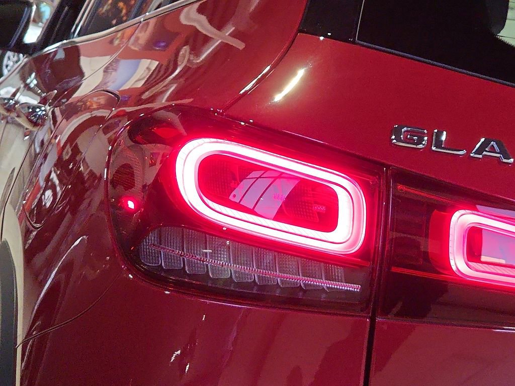 Used 2022 Mercedes-Benz GLA 250 image 9