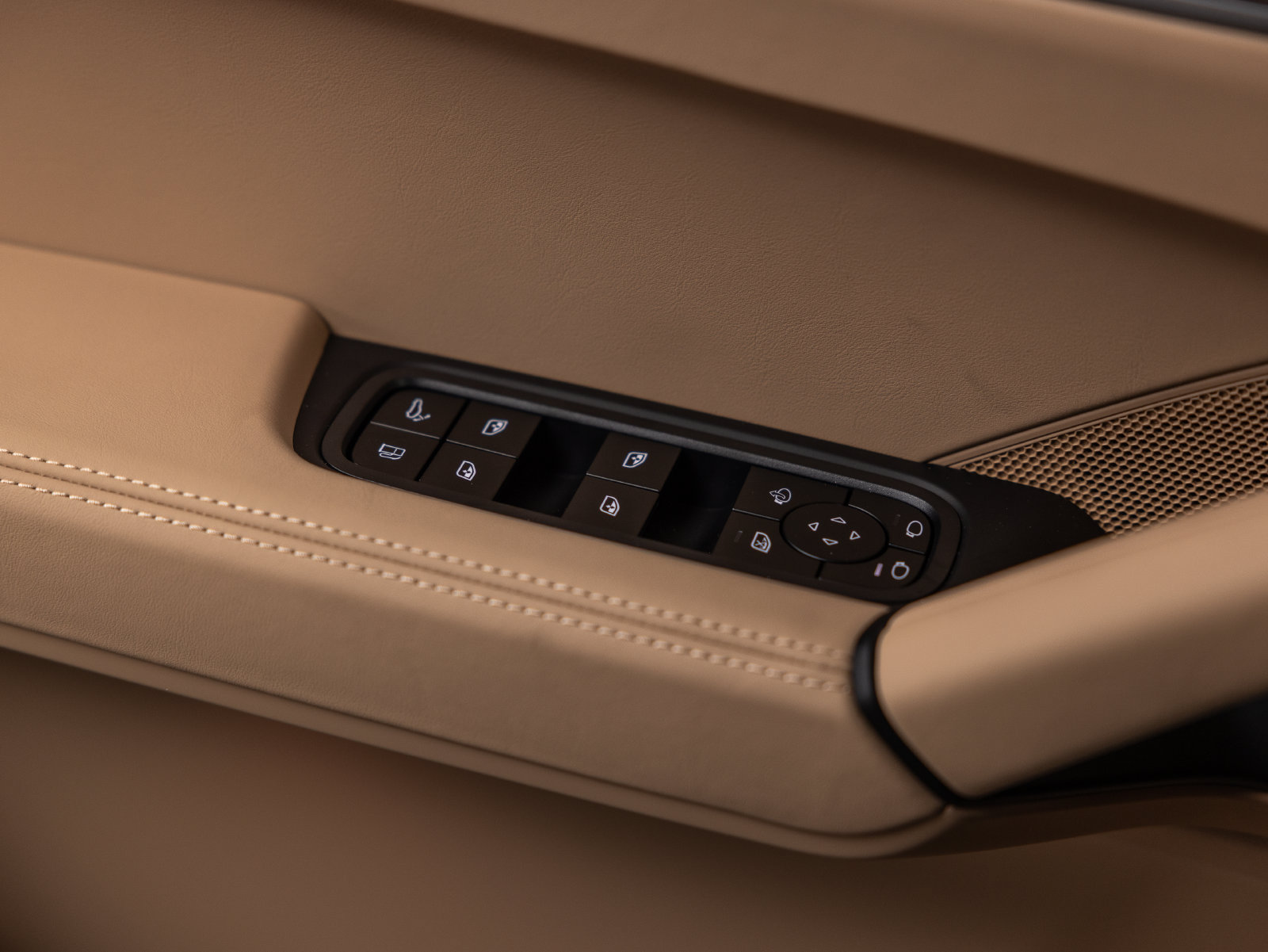 New 2026 Porsche Cayenne S AWD/4WD image 48