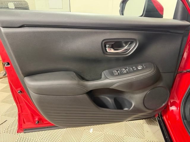 Used 2024 Honda HR-V EX-L image 18