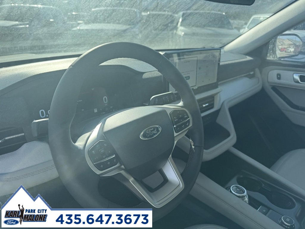 New 2026 Ford Explorer Active w/ Active Comfort Package image 11