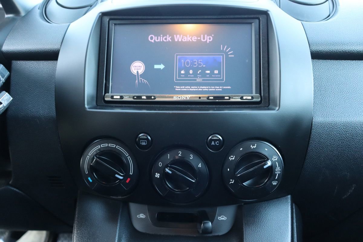 Used 2012 MAZDA MAZDA2 Touring image 36