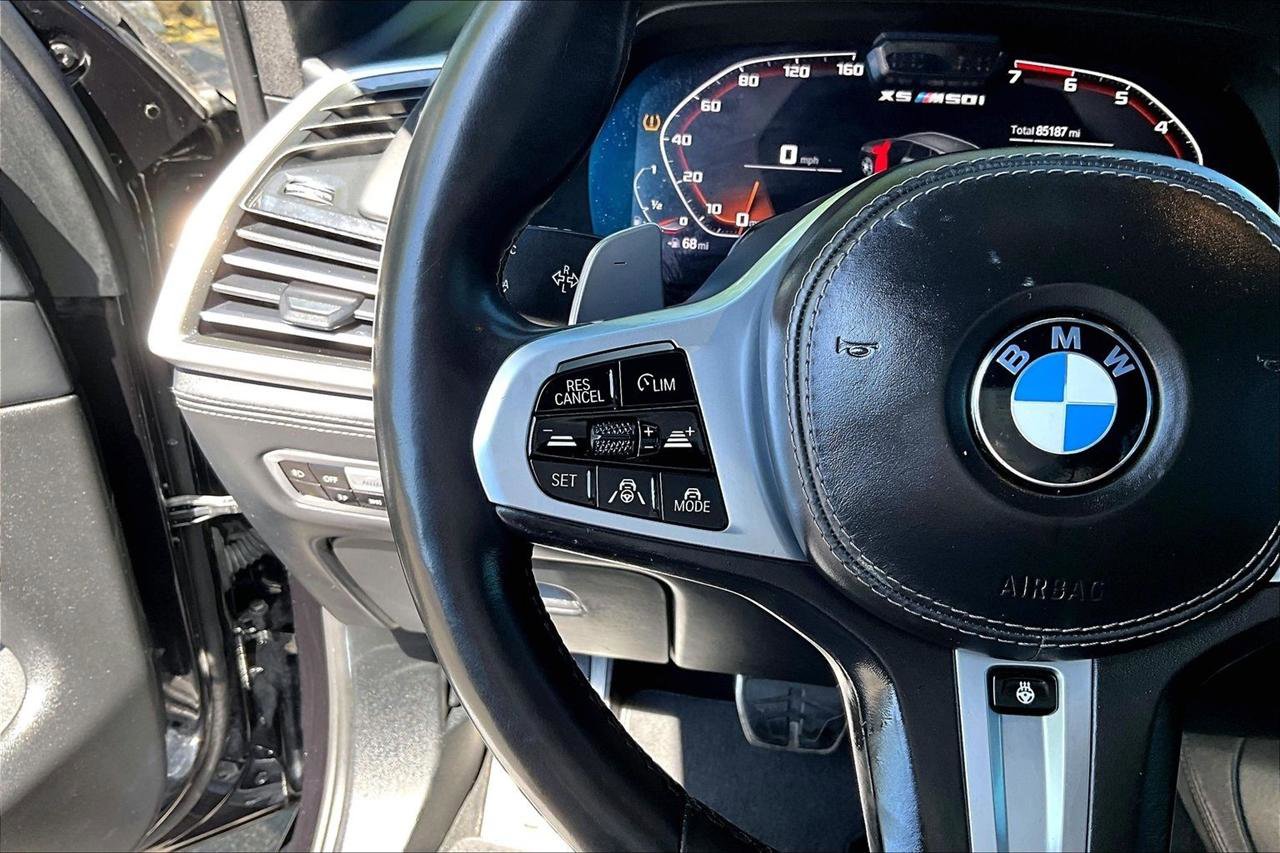 Used 2020 BMW X5 M50i w/ Executive Package AWD/4WD image 11
