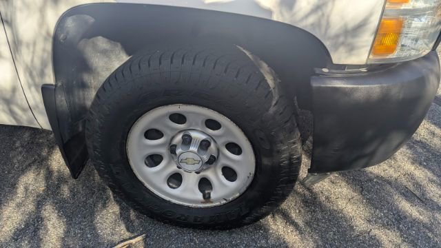 Used 2012 Chevrolet Silverado 1500 W/T image 11