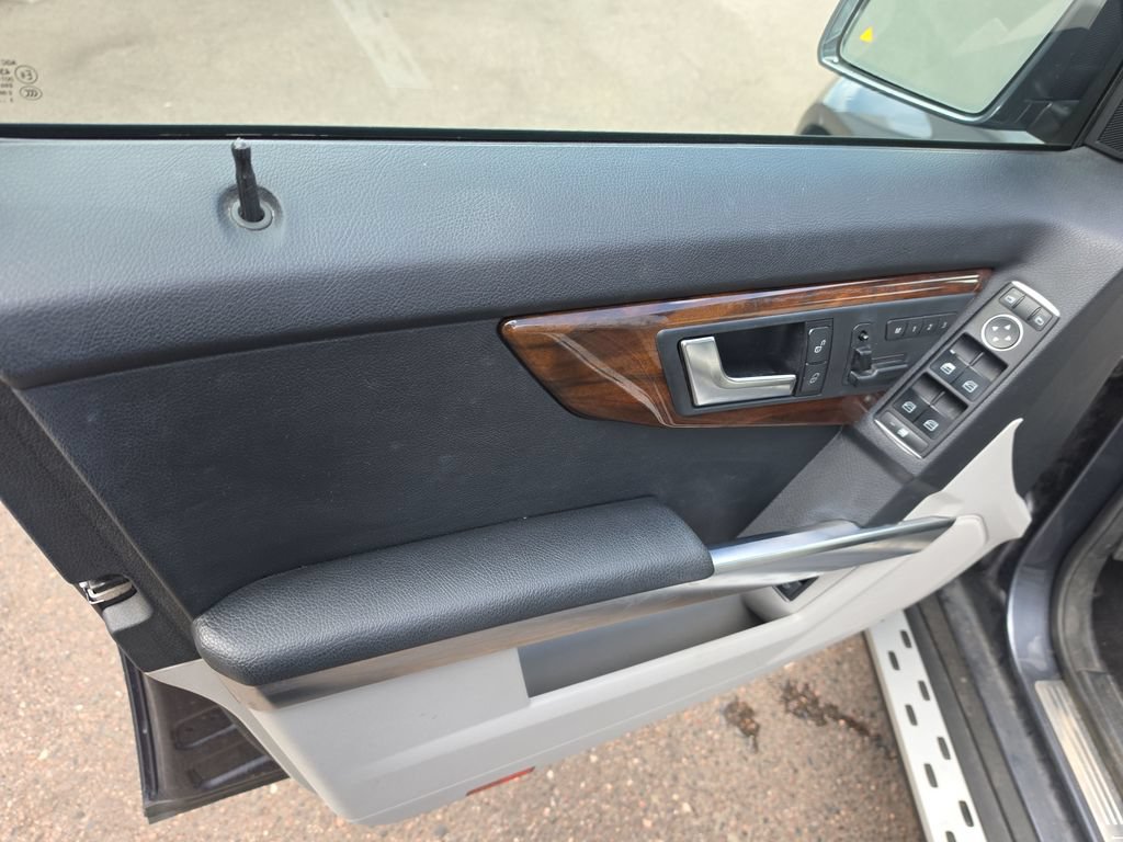 Used 2014 Mercedes-Benz GLK 250 BlueTEC 4MATIC image 10