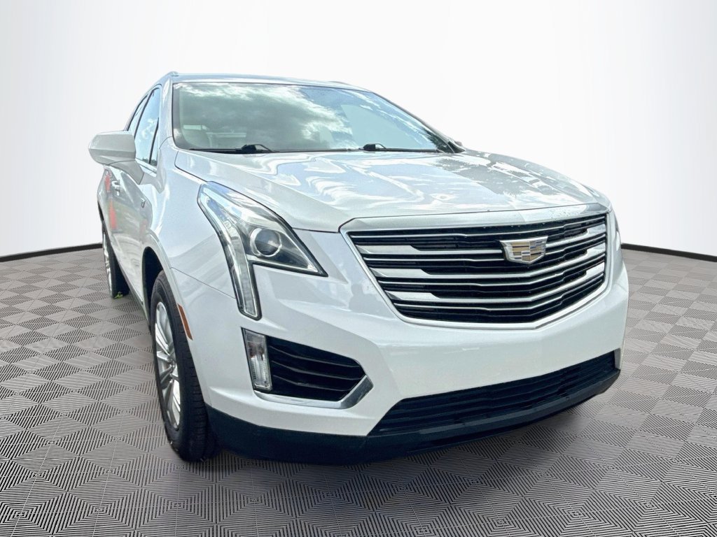 Used 2019 Cadillac XT5 FWD image 4