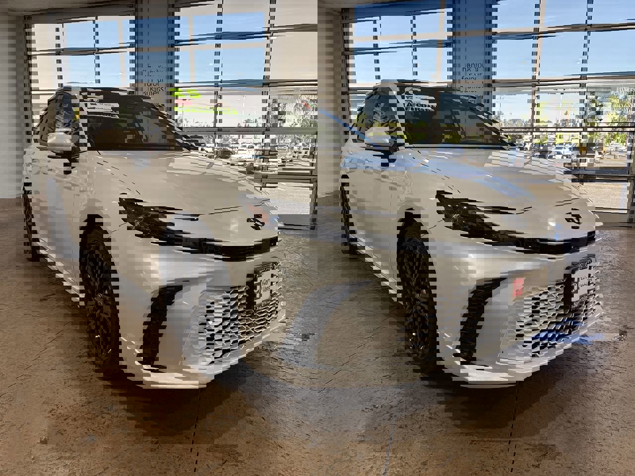 Used 2025 Toyota Camry XSE w/ Premium Package FWD image 4