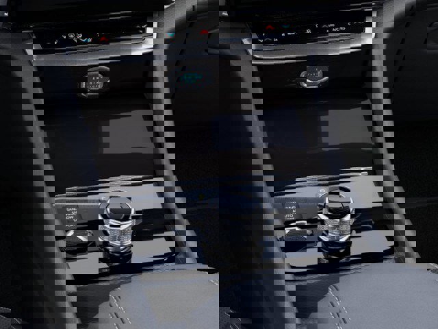 New 2026 Jeep Grand Cherokee Altitude image 24