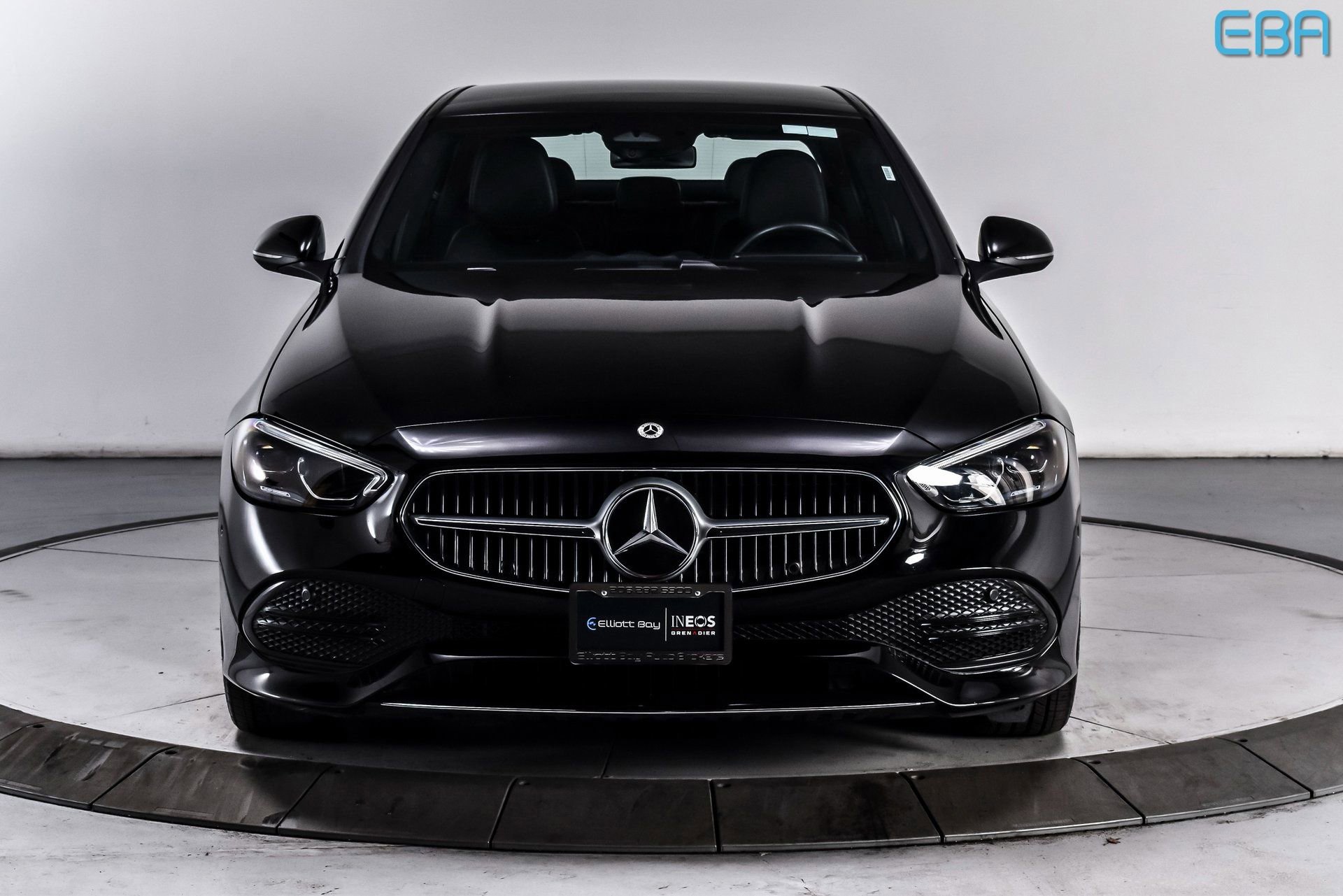 Used 2025 Mercedes-Benz C 300 4MATIC Sedan image 9