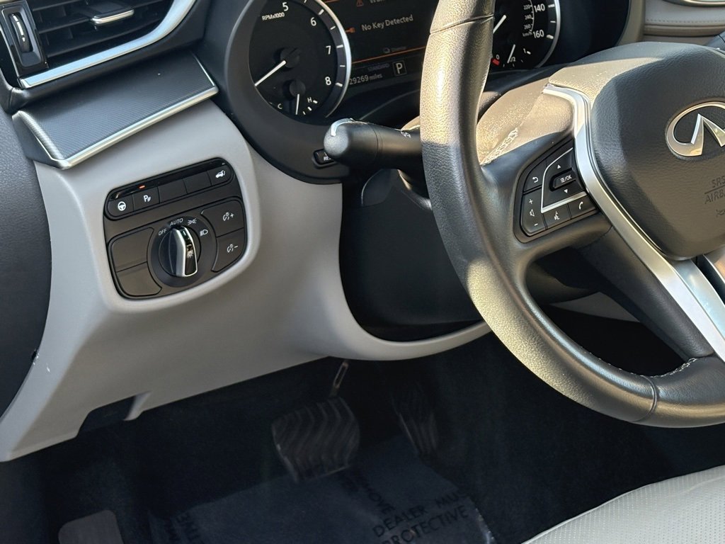 Certified 2024 INFINITI QX50 Luxe image 15