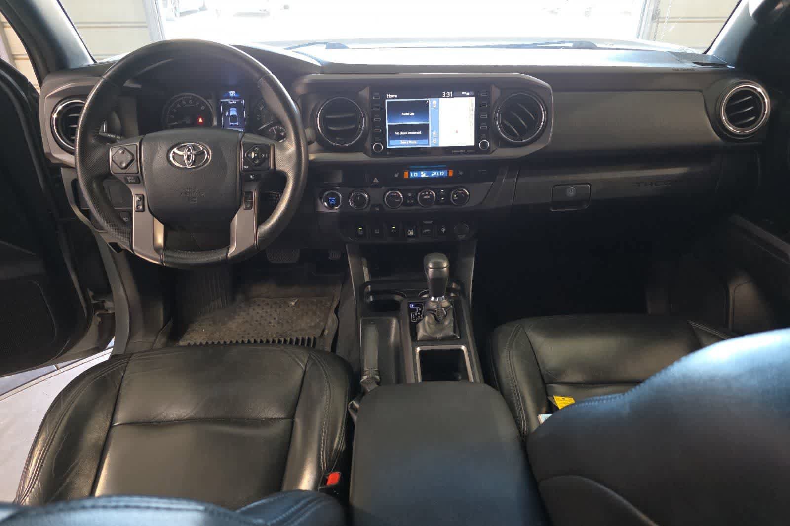 Used 2020 Toyota Tacoma TRD Off-Road w/ Technology Package AWD/4WD image 4