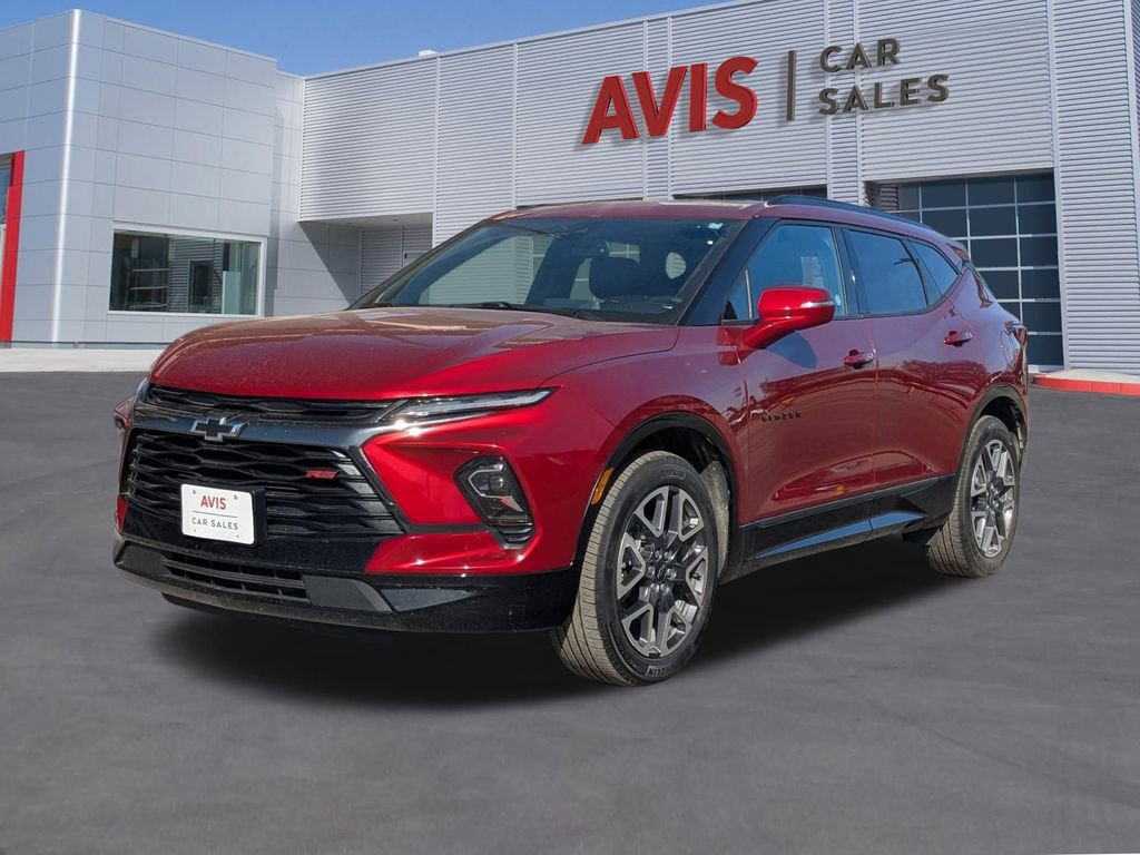 Used 2025 Chevrolet Blazer RS image 1