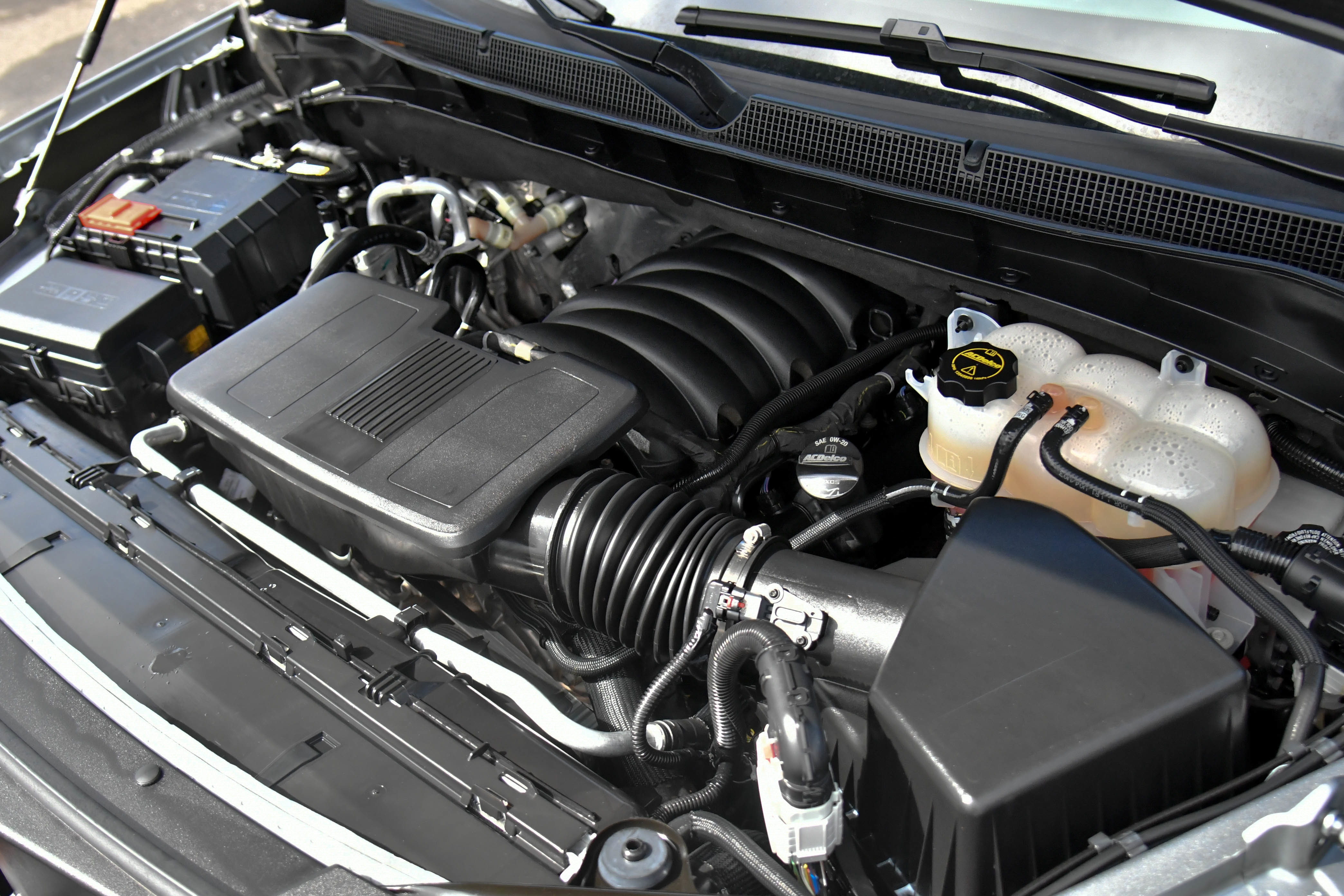 Used 2025 Chevrolet Tahoe LT image 62