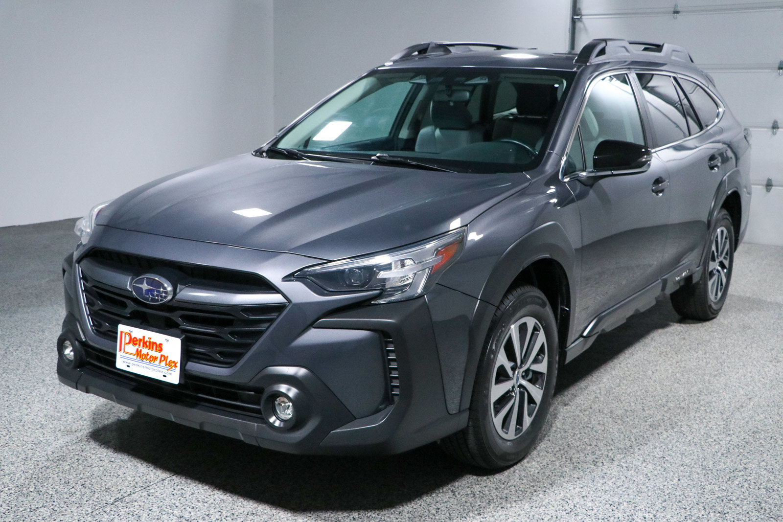 Used 2023 Subaru Outback Premium AWD/4WD image 30