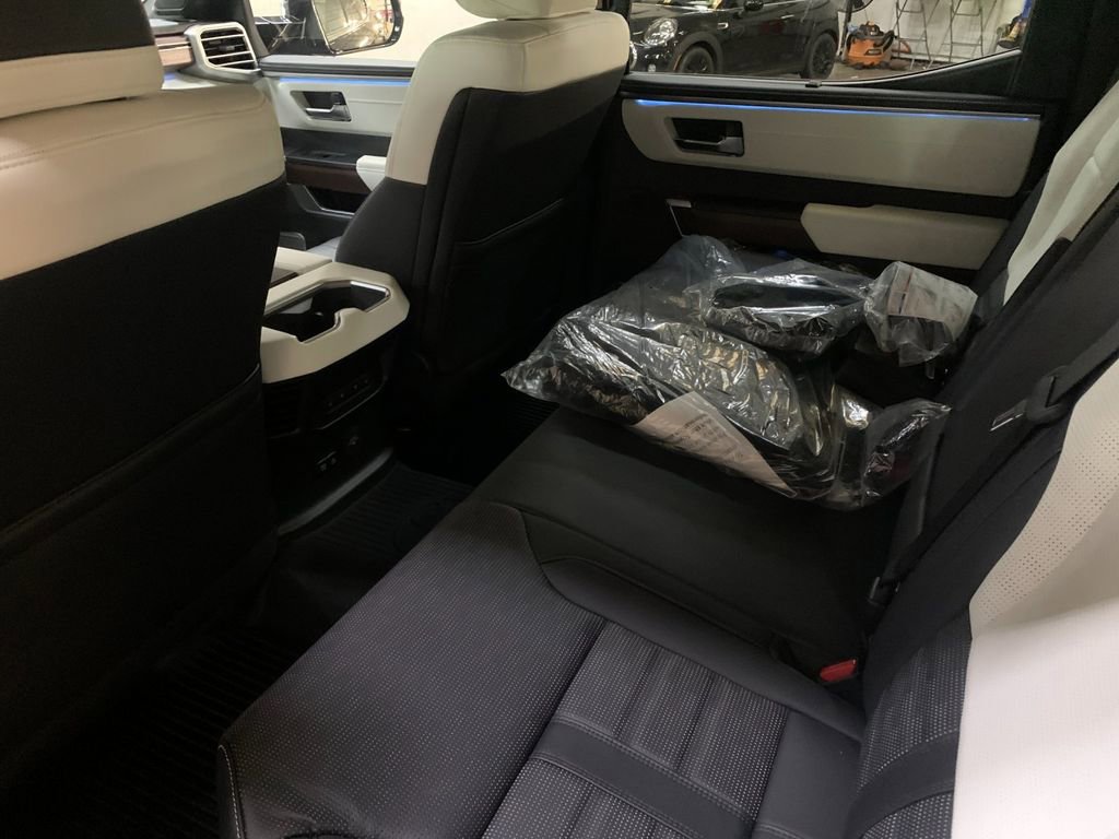 Used 2024 Toyota Tundra Capstone AWD/4WD image 13