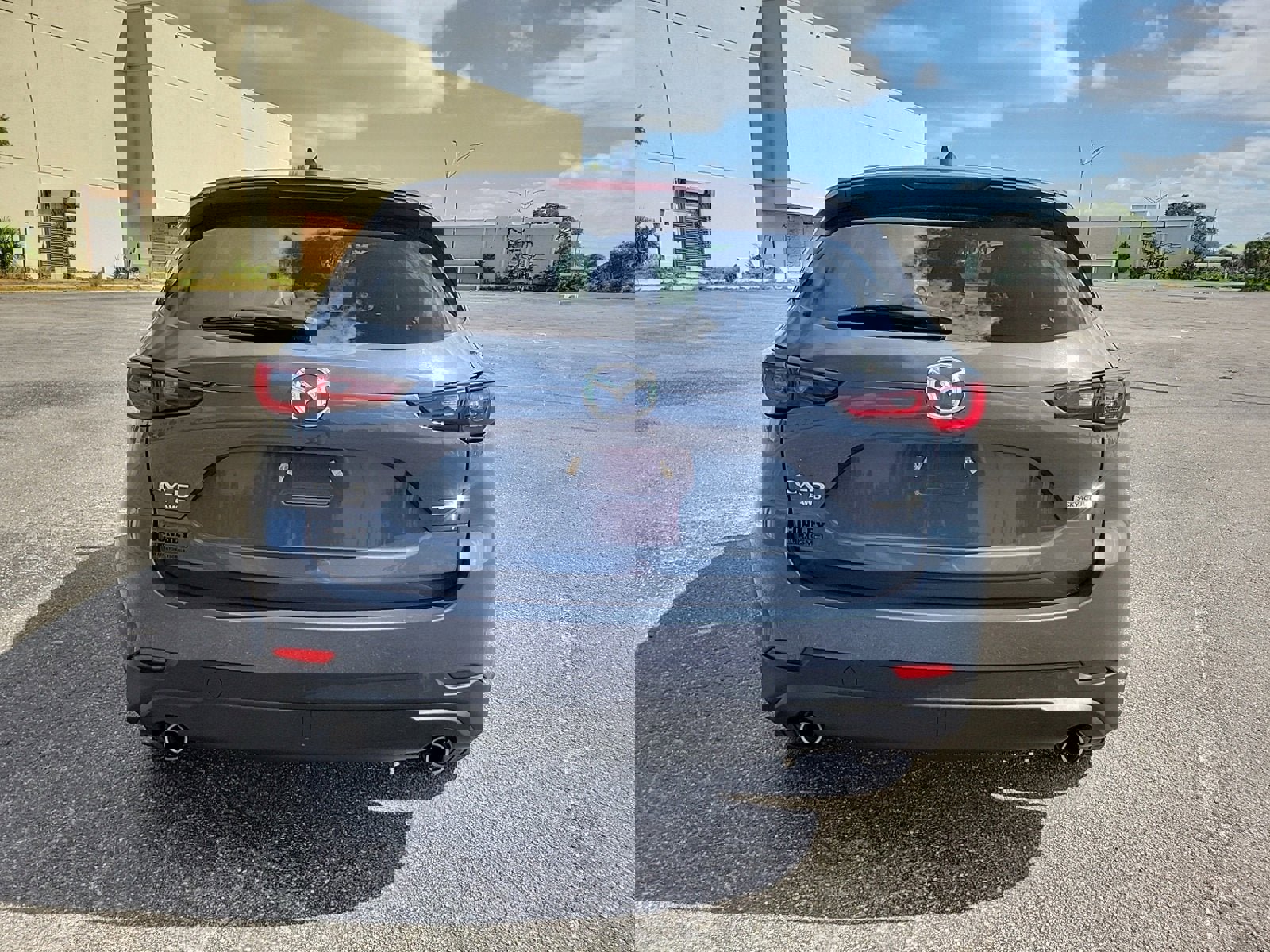 Used 2024 MAZDA CX-5 Carbon Edition image 6