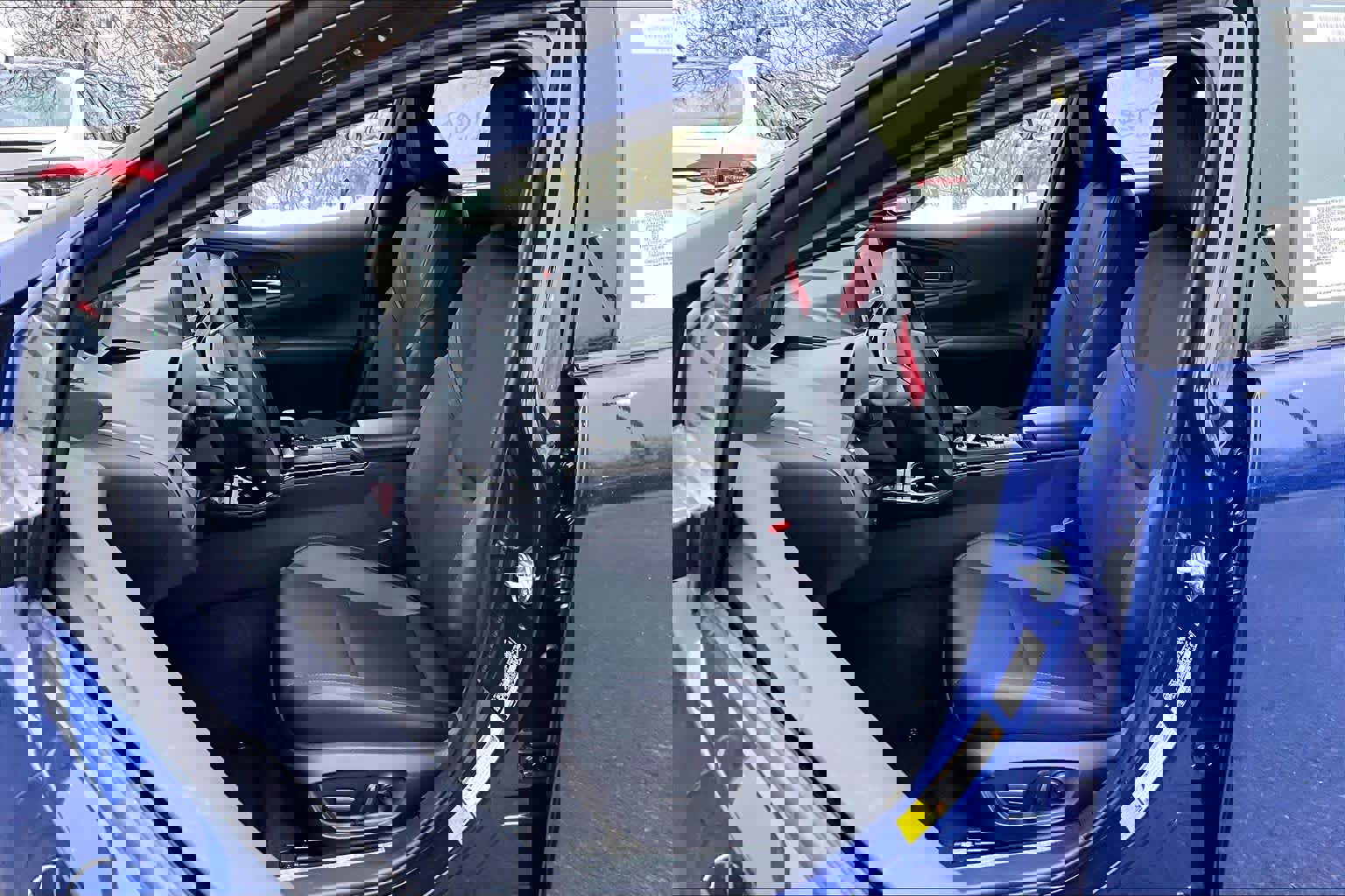 Used 2026 Toyota Prius XSE image 9