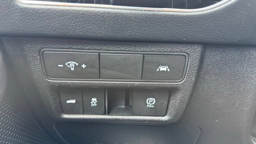Certified 2023 Hyundai Sonata SEL w/ Convenience Package FWD image 19