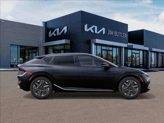 New 2026 Kia EV6 Light AWD/4WD image 7