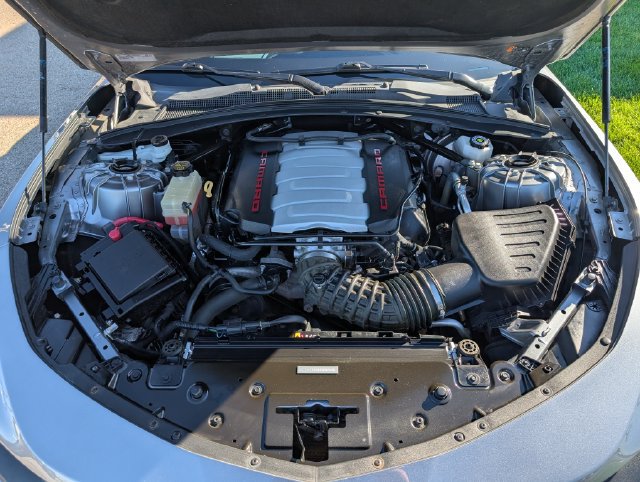 Used 2021 Chevrolet Camaro LT w/ Technology Package RWD image 20