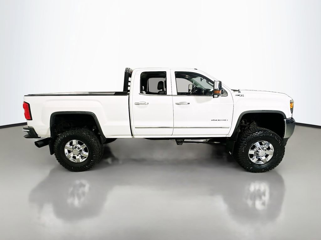 Used 2015 GMC Sierra 2500 SLT AWD/4WD image 9
