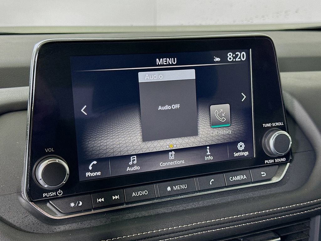 Used 2024 Nissan Rogue SV image 25