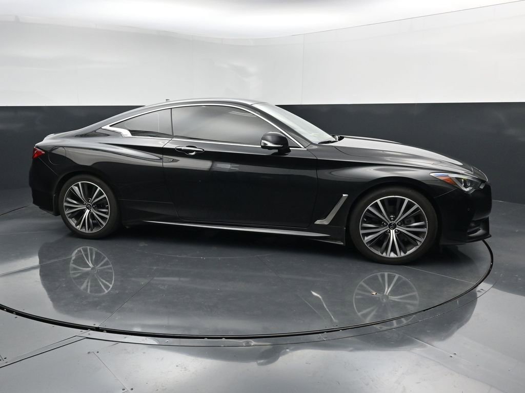Used 2021 INFINITI Q60 3.0t Luxe w/ Essential Package AWD/4WD image 9