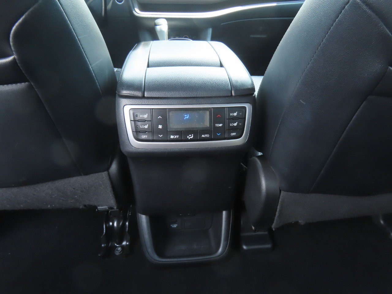Used 2018 Toyota Highlander Limited Platinum AWD/4WD image 21