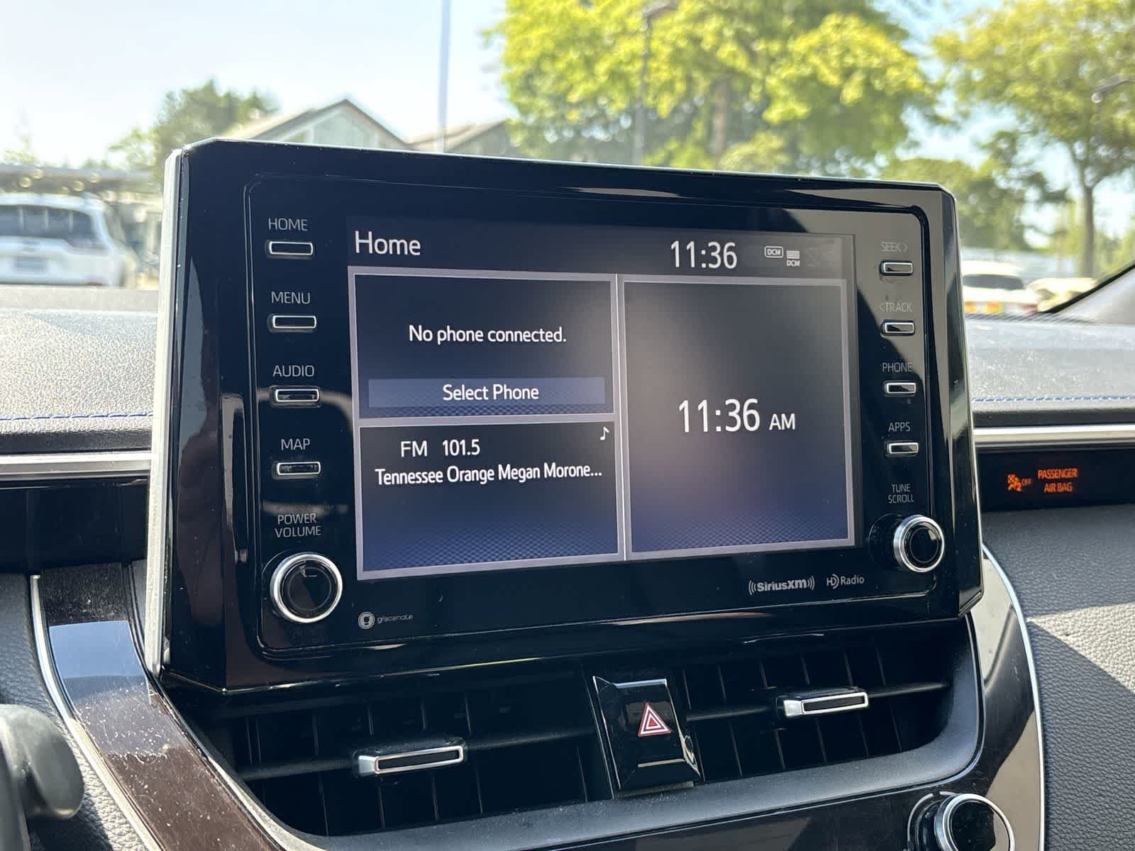 Used 2020 Toyota Corolla XSE FWD image 12