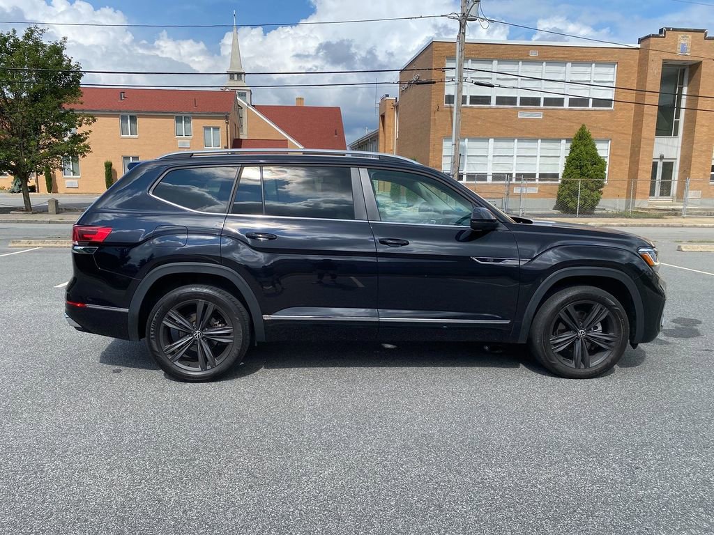 Used 2022 Volkswagen Atlas SEL R-Line image 4