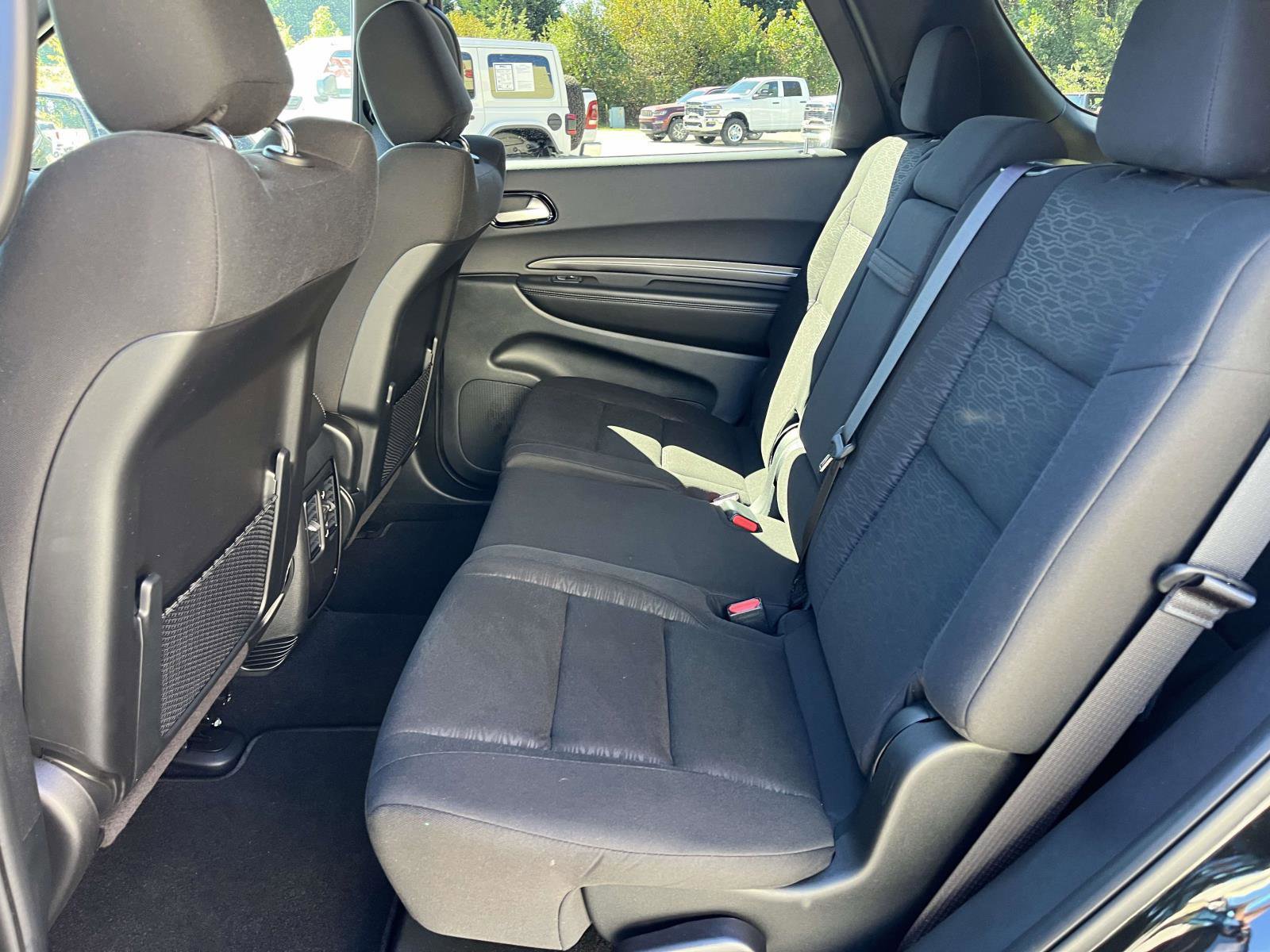 Used 2024 Dodge Durango SXT image 27