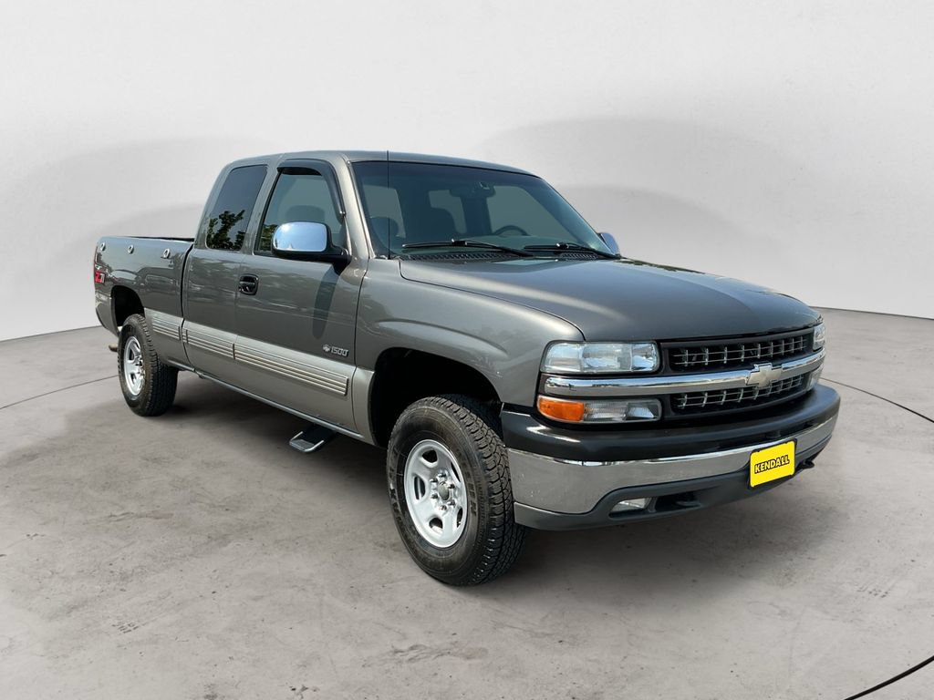 Used 1999 Chevrolet Silverado 1500 LS w/ Off-Road Chassis Pkg AWD/4WD image 3