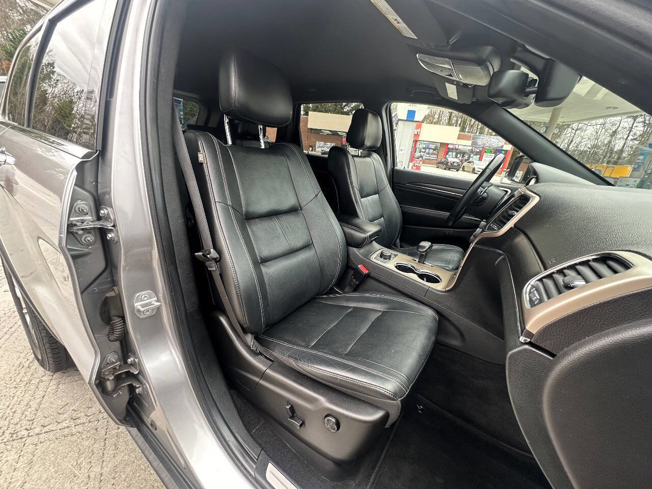 Used 2014 Jeep Grand Cherokee Limited image 10