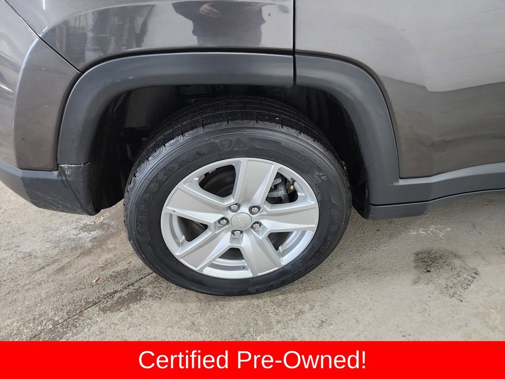 Certified 2022 Jeep Compass Latitude w/ Sun and Sound Group image 44