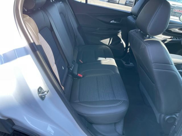 Certified 2025 Buick Envista Preferred w/ Advanced Safety Package FWD image 13