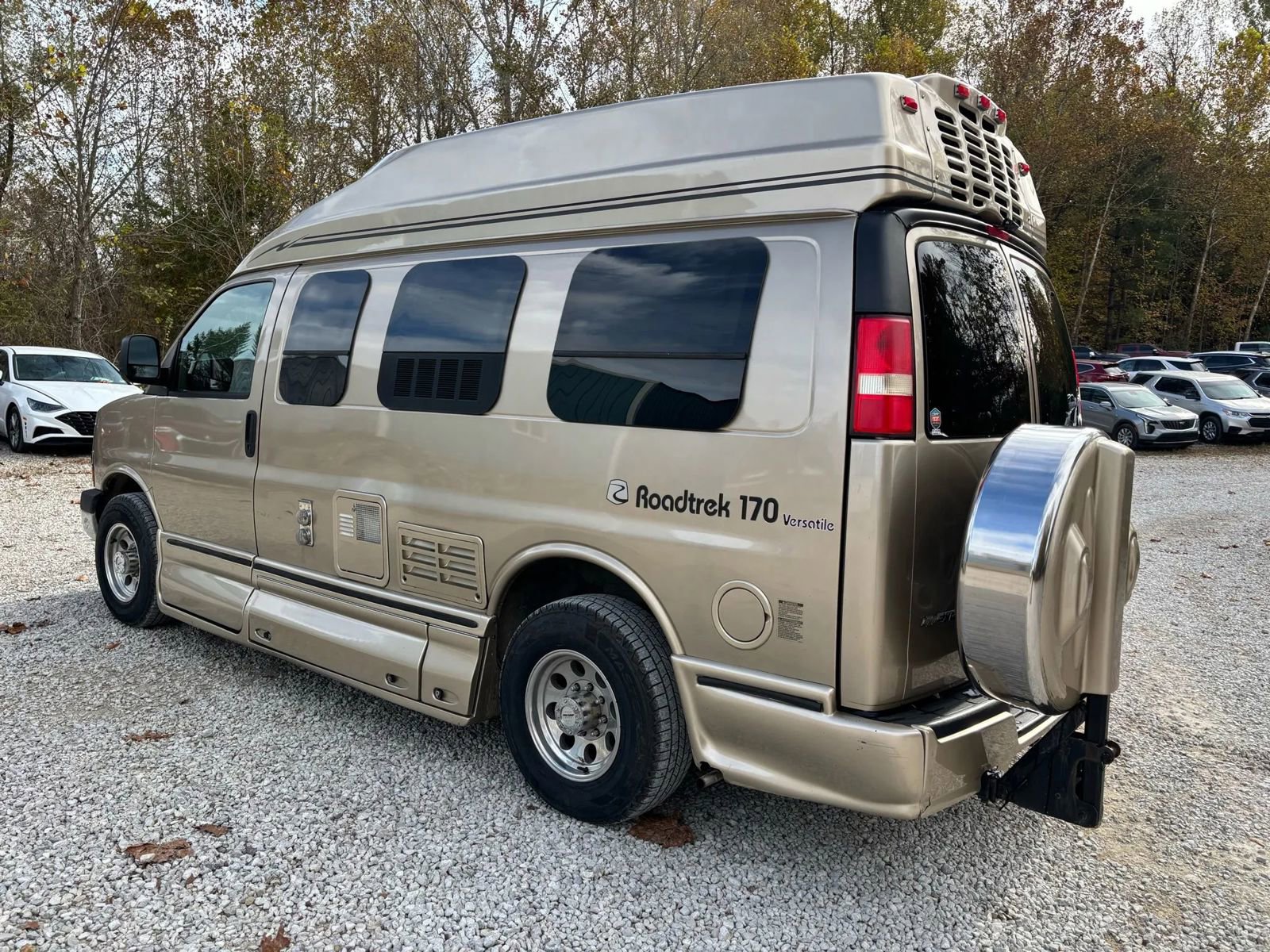 Used 2012 Chevrolet Express 2500 w/ Power Package image 7
